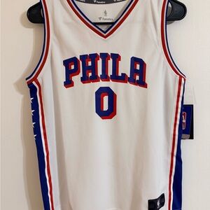 Philadelphia 76ers Fanatics Brand Tyrese Maxey jersey, sz Youth Large, NWT